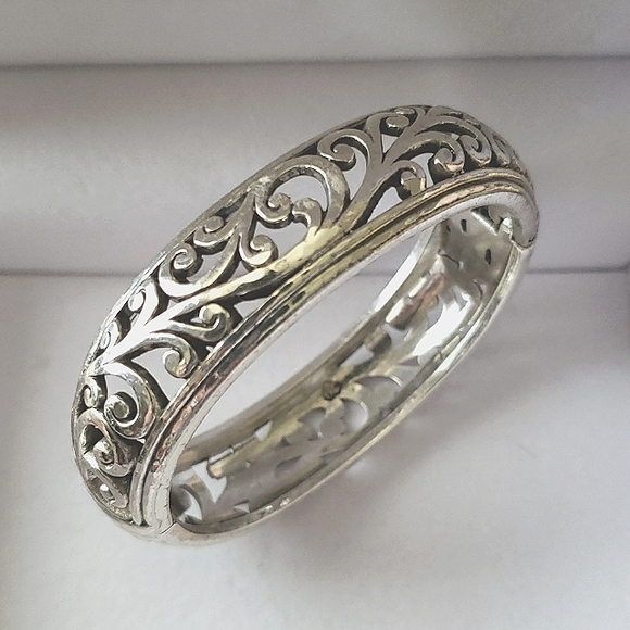 Brighton | Jewelry | Brighton Hammered Floral Scroll Silver Hinged ...